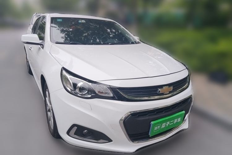 Used Chevrolet Malibu 2017 1.5T Automatic Luxury Edition Front Right 45 Deg