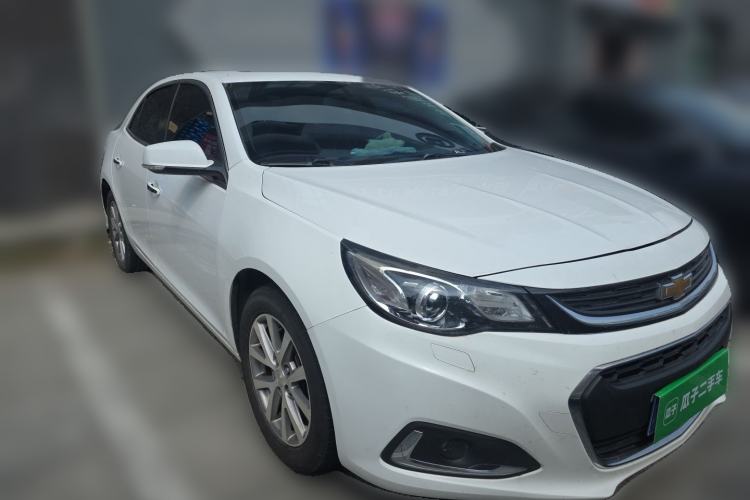 Used Chevrolet Malibu 2017 1.5T Automatic Luxury Edition Front Right 45 Deg