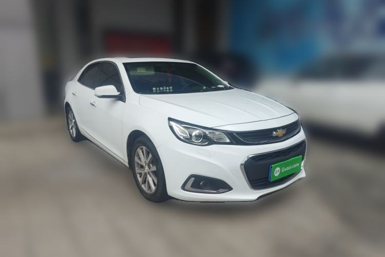 Used Chevrolet Malibu 2017 1.5T Automatic Luxury Edition Front Right 45 Deg