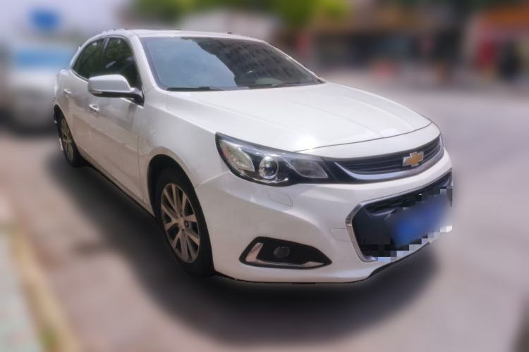 Used Chevrolet Malibu 2017 1.5T Automatic Luxury Edition Front Right 45 Deg