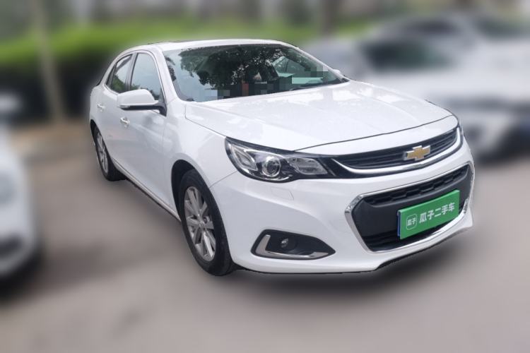 Used Chevrolet Malibu 2017 1.5T Automatic Luxury Edition Front Right 45 Deg