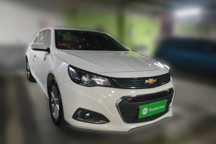 Used Chevrolet Malibu 2017 1.5T Automatic Luxury Edition Front Right 45 Deg