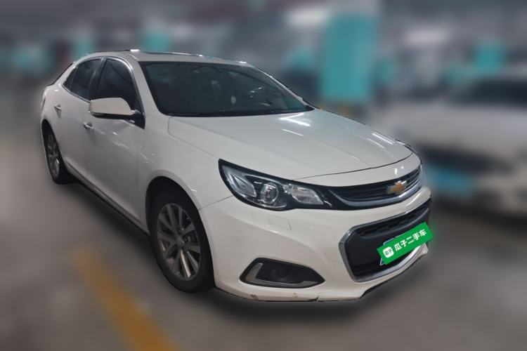 Used Chevrolet Malibu 2017 1.5T Automatic Luxury Edition Front Right 45 Deg