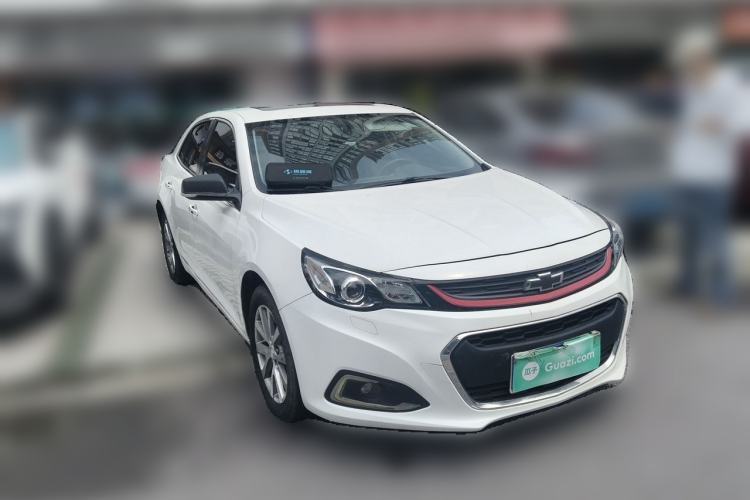 Used Chevrolet Malibu 2017 1.5T Automatic Luxury Edition Front Right 45 Deg