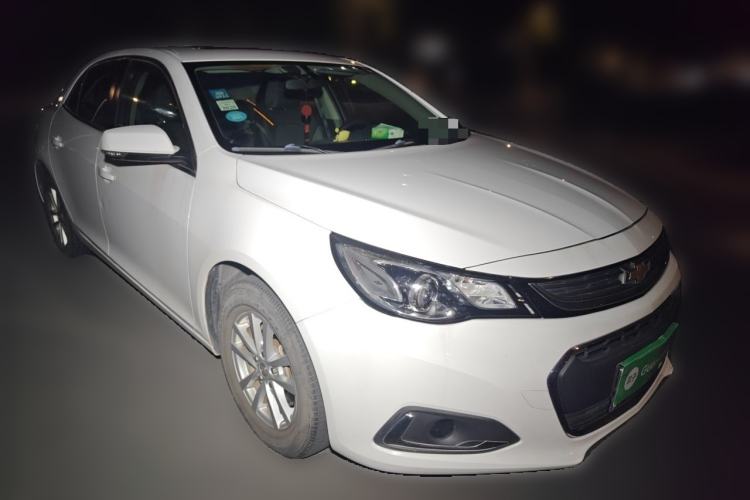 Used Chevrolet Malibu 2017 1.5T Automatic Comfort Edition Front Right 45 Deg