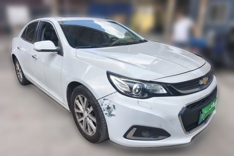 Used Chevrolet Malibu 2017 1.5T Automatic Luxury Edition Front Right 45 Deg