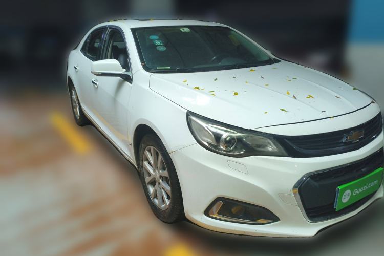 Used Chevrolet Malibu 2017 1.5T Automatic Luxury Edition Front Right 45 Deg