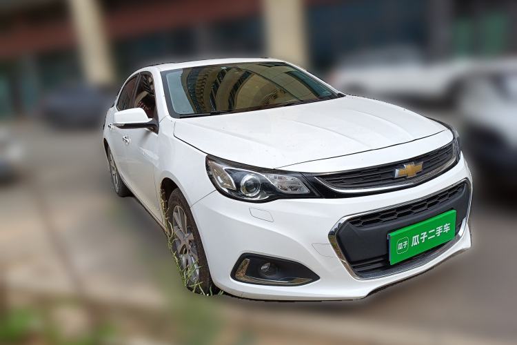 Used Chevrolet Malibu 2017 1.5T Automatic Luxury Edition Front Right 45 Deg