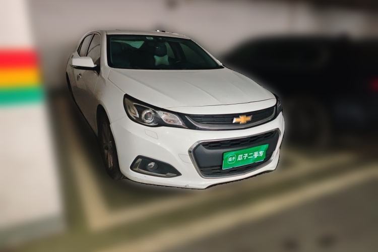 Used Chevrolet Malibu 2017 1.5T Automatic Luxury Edition Front Right 45 Deg