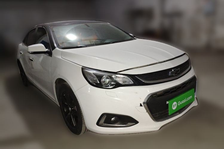 Used Chevrolet Malibu 2017 1.5T Automatic Luxury Edition Front Right 45 Deg