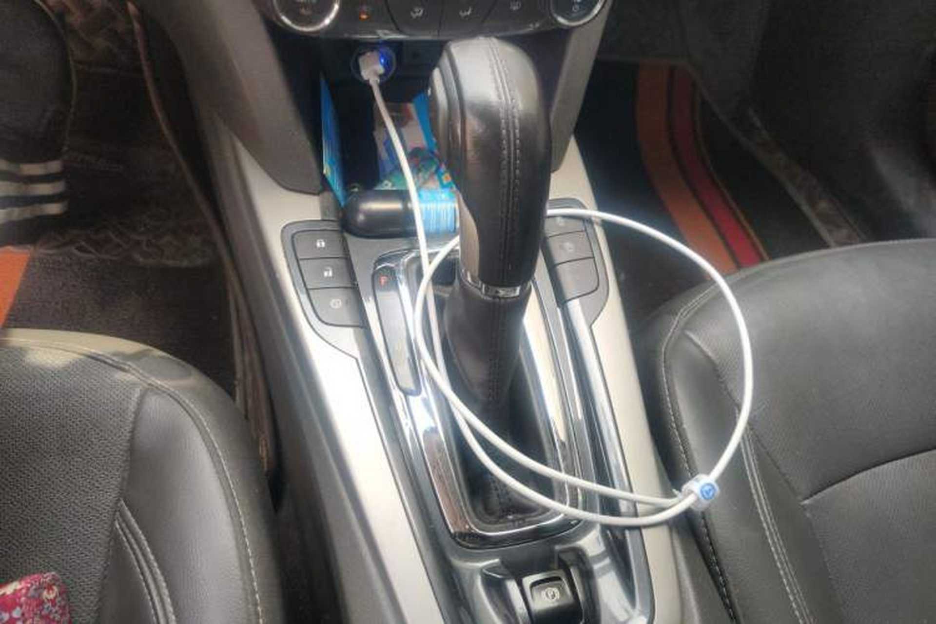 Used Chevrolet Malibu 2017 1.5T Automatic Luxury Edition Gear Lever