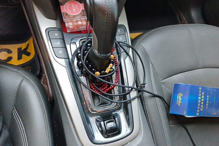 Used Chevrolet Malibu 2017 1.5T Automatic Luxury Edition Gear Lever
