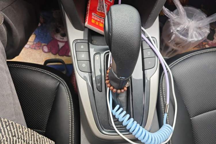 Used Chevrolet Malibu 2017 1.5T Automatic Comfort Edition Gear Lever