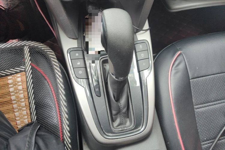 Used Chevrolet Malibu 2017 1.5T Automatic Comfort Edition Gear Lever