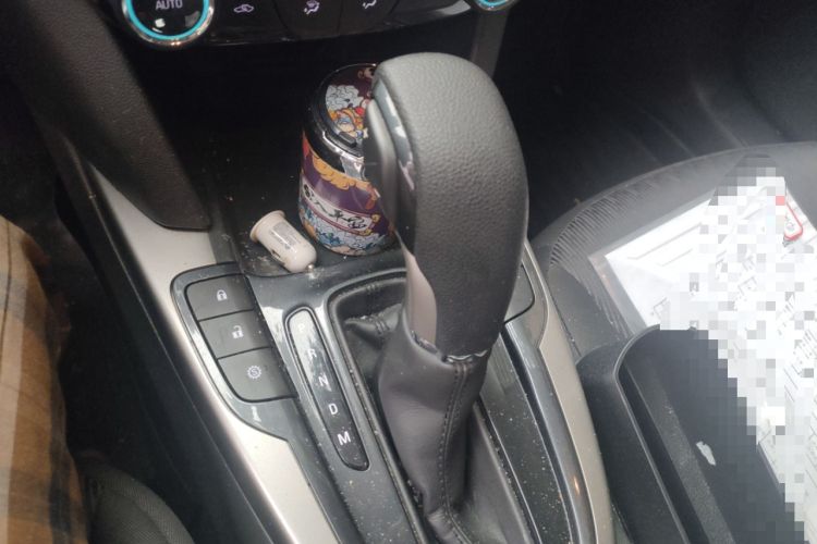Used Chevrolet Malibu 2017 1.5T Automatic Comfort Edition Gear Lever