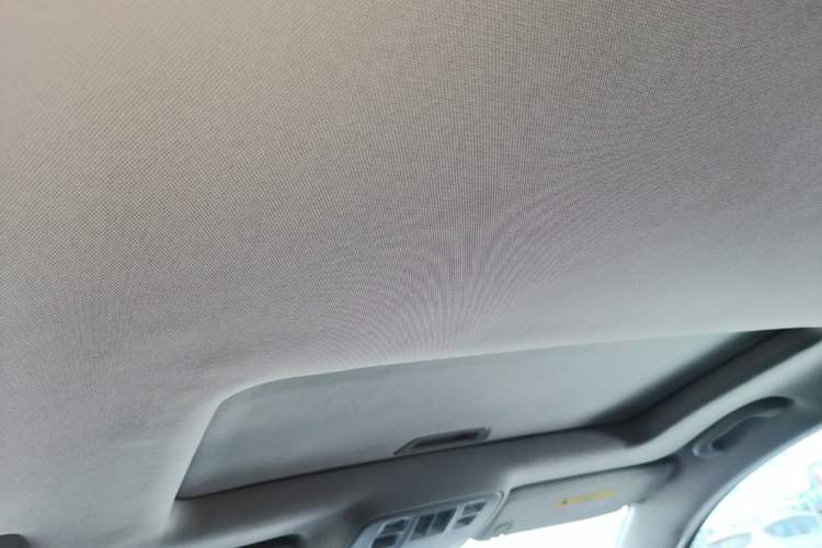 Used Chevrolet Malibu 2017 1.5T Automatic Luxury Edition Headliner