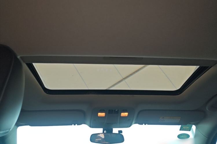 Used Chevrolet Malibu 2017 1.5T Automatic Luxury Edition Headliner