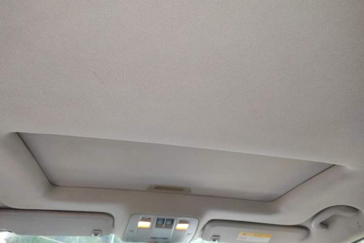 Used Chevrolet Malibu 2017 1.5T Automatic Luxury Edition Headliner