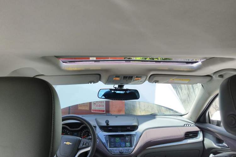 Used Chevrolet Malibu 2017 1.5T Automatic Luxury Edition Headliner