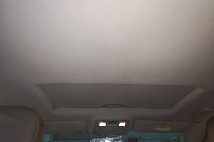 Used Chevrolet Malibu 2017 1.5T Automatic Luxury Edition Headliner