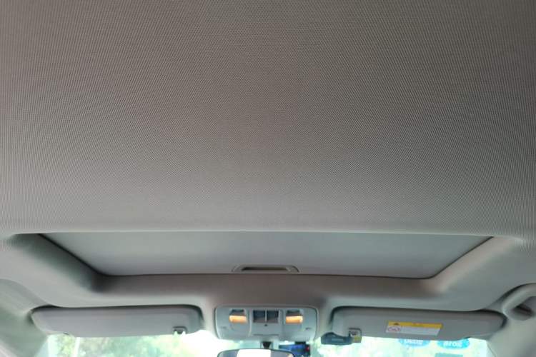 Used Chevrolet Malibu 2017 1.5T Automatic Luxury Edition Headliner