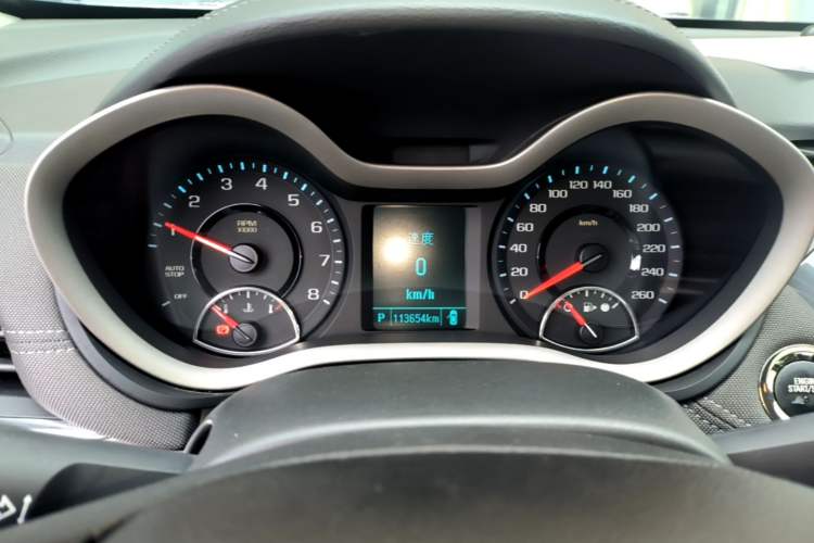 Used Chevrolet Malibu 2017 1.5T Automatic Luxury Edition Instrument Cluster