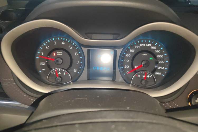 Used Chevrolet Malibu 2017 1.5T Automatic Luxury Edition Instrument Cluster
