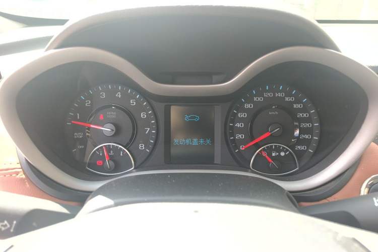 Used Chevrolet Malibu 2017 1.5T Automatic Luxury Edition Instrument Cluster