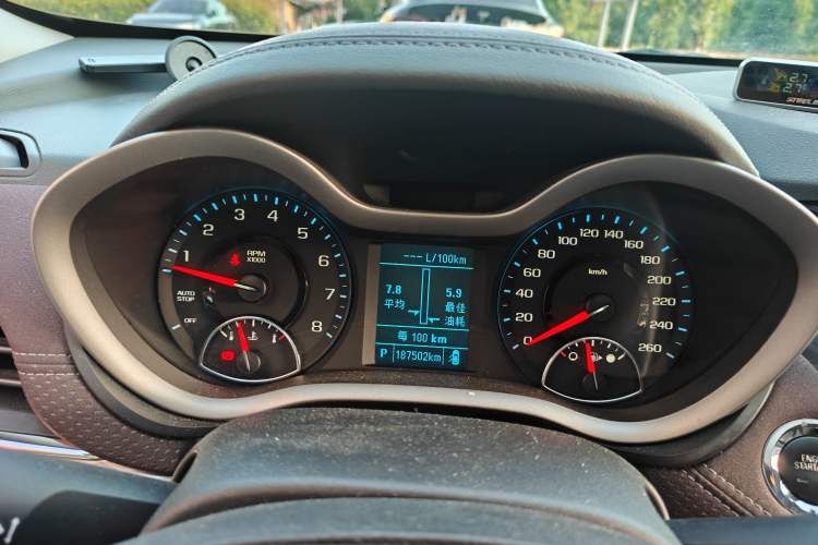 Used Chevrolet Malibu 2017 1.5T Automatic Luxury Edition Instrument Cluster