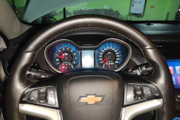 Used Chevrolet Malibu 2017 1.5T Automatic Luxury Edition Instrument Cluster