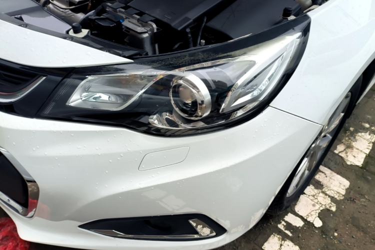 Used Chevrolet Malibu 2017 1.5T Automatic Luxury Edition Left Front Headlight