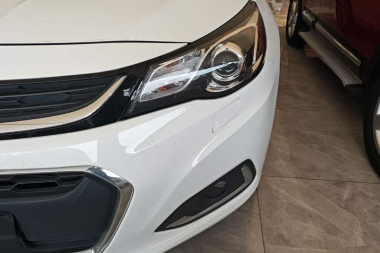Used Chevrolet Malibu 2017 1.5T Automatic Luxury Edition Left Front Headlight