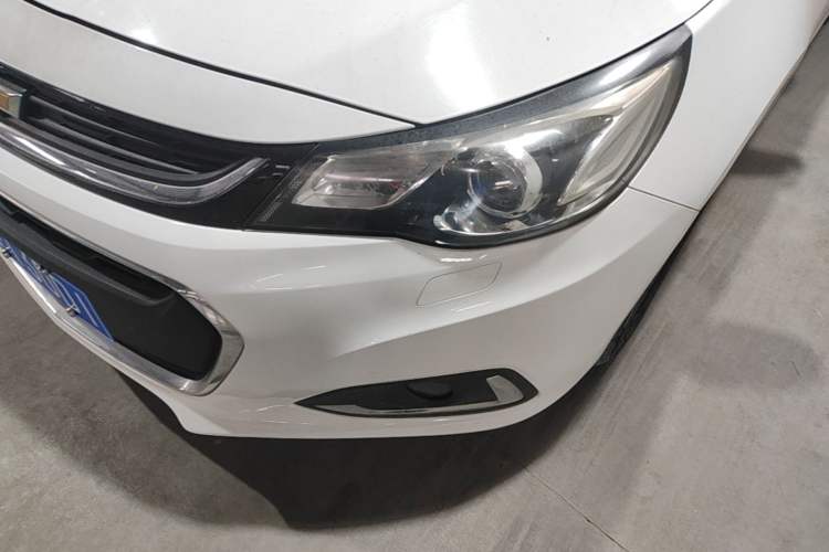 Used Chevrolet Malibu 2017 1.5T Automatic Luxury Edition Left Front Headlight