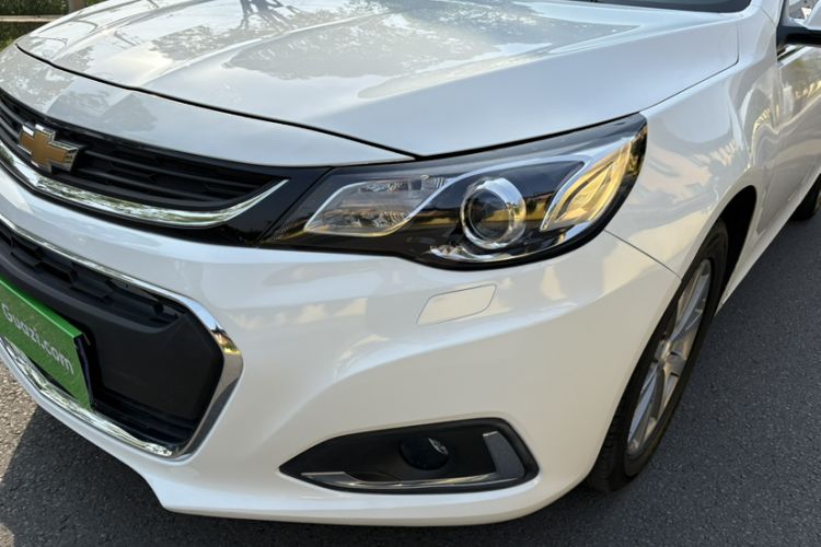 Used Chevrolet Malibu 2017 1.5T Automatic Luxury Edition Left Front Headlight