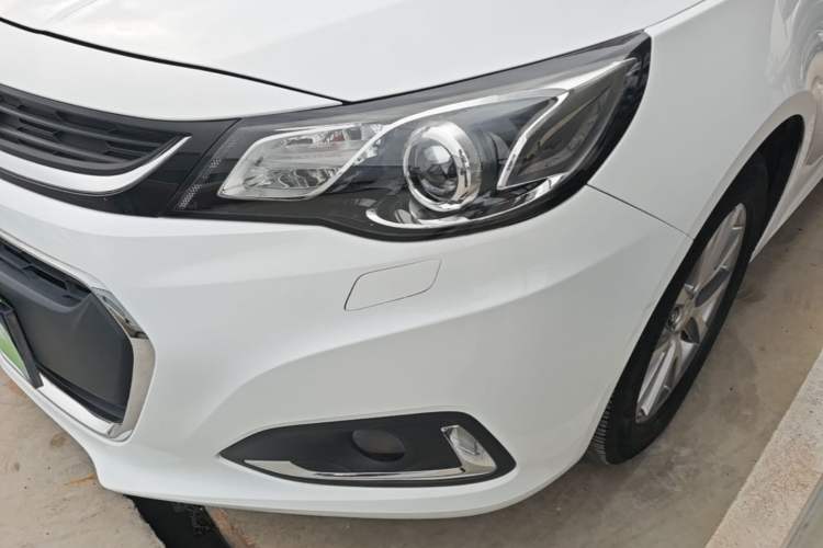 Used Chevrolet Malibu 2017 1.5T Automatic Luxury Edition Left Front Headlight