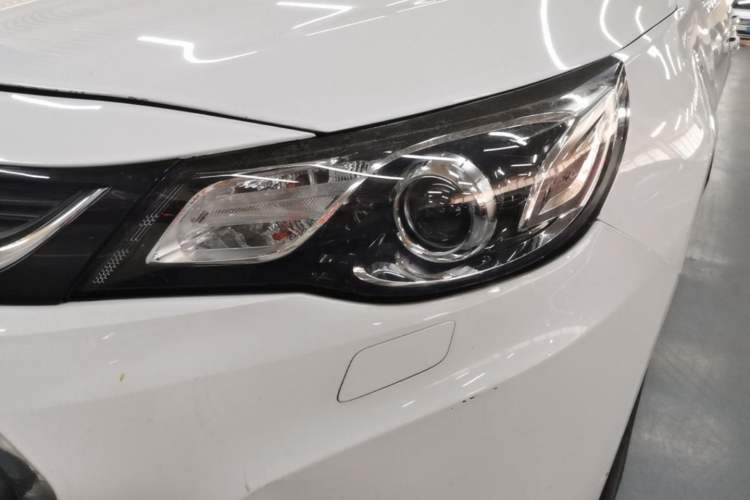 Used Chevrolet Malibu 2017 1.5T Automatic Luxury Edition Left Front Headlight