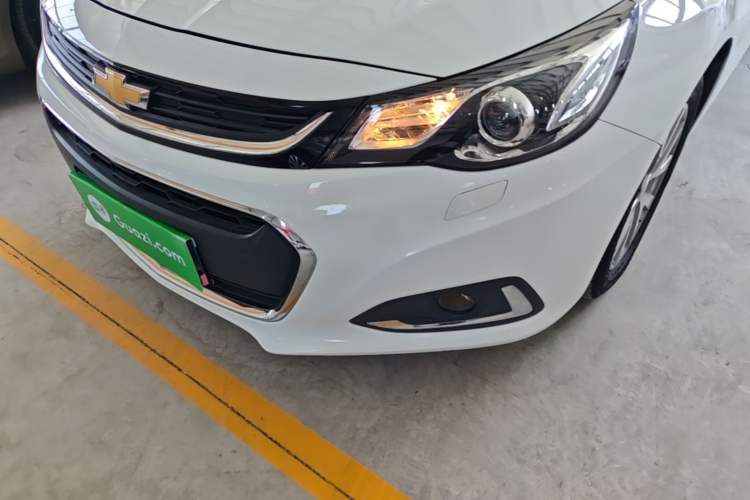 Used Chevrolet Malibu 2017 1.5T Automatic Luxury Edition Left Front Headlight