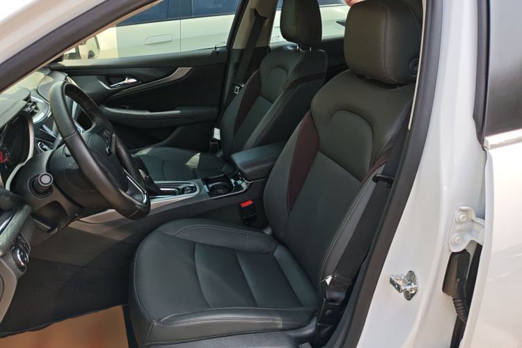 Used Chevrolet Malibu 2017 1.5T Automatic Luxury Edition Left Front Seat