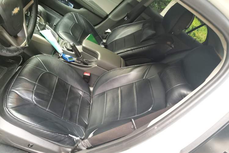 Used Chevrolet Malibu 2017 1.5T Automatic Comfort Edition Left Front Seat