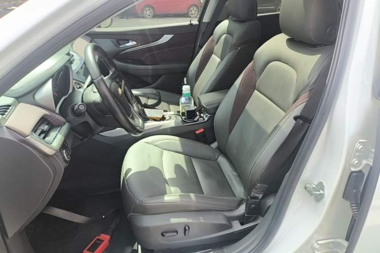 Used Chevrolet Malibu 2017 1.5T Automatic Luxury Edition Left Front Seat