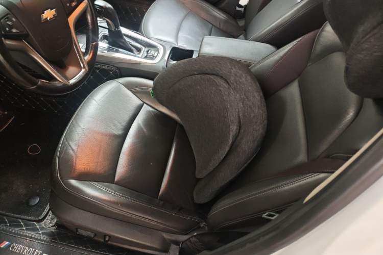 Used Chevrolet Malibu 2017 1.5T Automatic Luxury Edition Left Front Seat