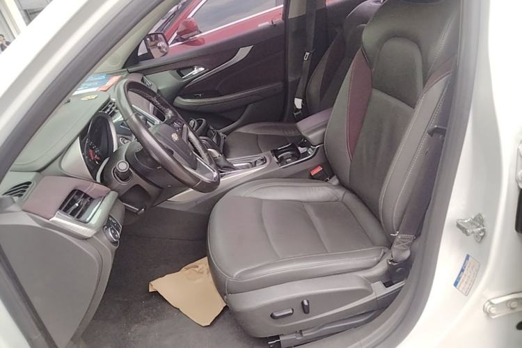Used Chevrolet Malibu 2017 1.5T Automatic Luxury Edition Left Front Seat