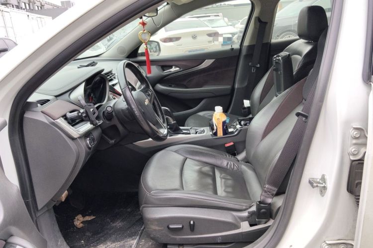 Used Chevrolet Malibu 2017 1.5T Automatic Luxury Edition Left Front Seat