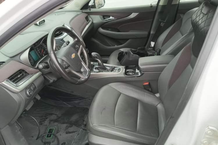 Used Chevrolet Malibu 2017 1.5T Automatic Luxury Edition Left Front Seat