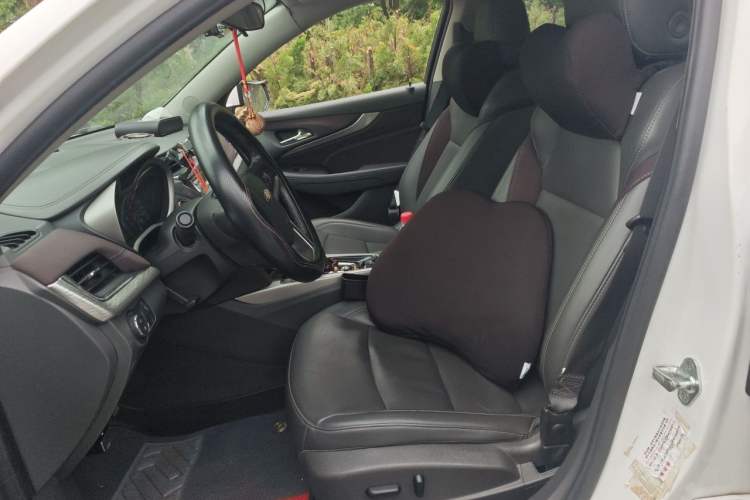 Used Chevrolet Malibu 2017 1.5T Automatic Luxury Edition Left Front Seat