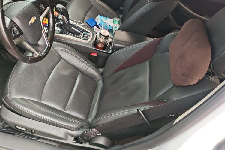 Used Chevrolet Malibu 2017 1.5T Automatic Luxury Edition Left Front Seat