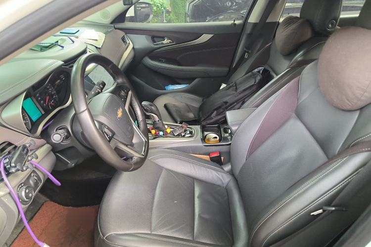 Used Chevrolet Malibu 2017 1.5T Automatic Luxury Edition Left Front Seat
