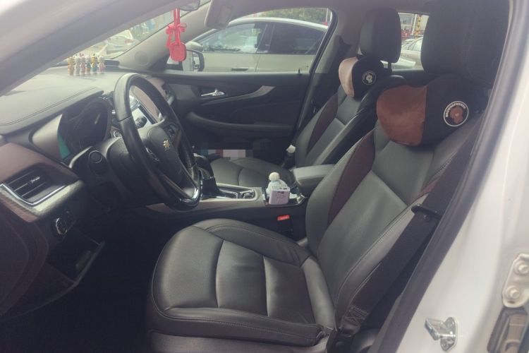 Used Chevrolet Malibu 2017 1.5T Automatic Luxury Edition Left Front Seat