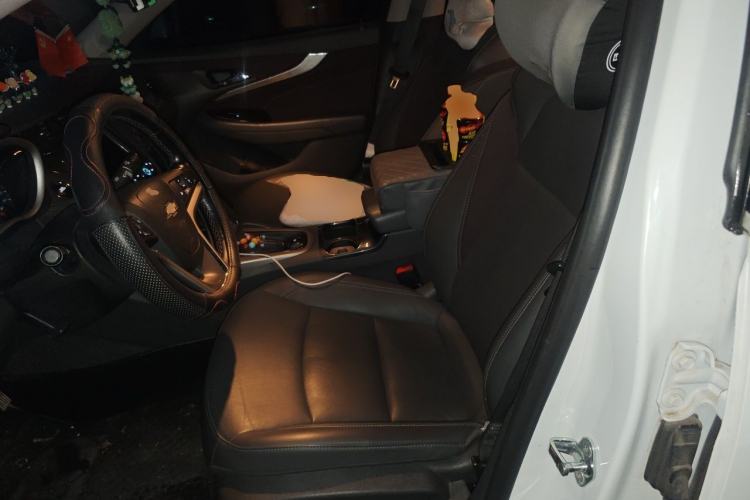 Used Chevrolet Malibu 2017 1.5T Automatic Luxury Edition Left Front Seat