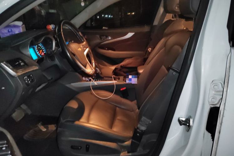 Used Chevrolet Malibu 2017 1.5T Automatic Luxury Edition Left Front Seat
